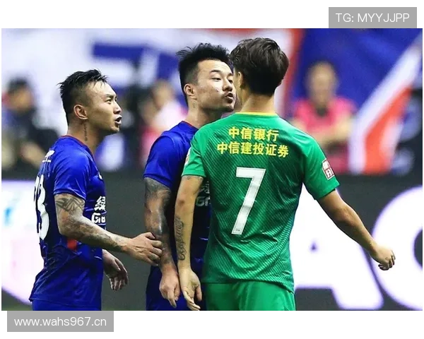 萨拉赫与因西涅:边锋进攻效率及战术角色对比分析 萨拉赫与因西涅:边锋进攻效率及战术角色对比分析