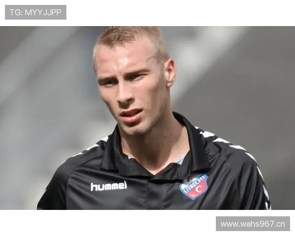 阿贾克斯荷甲竞争力下滑，对争冠形势与赛季走势产生影响